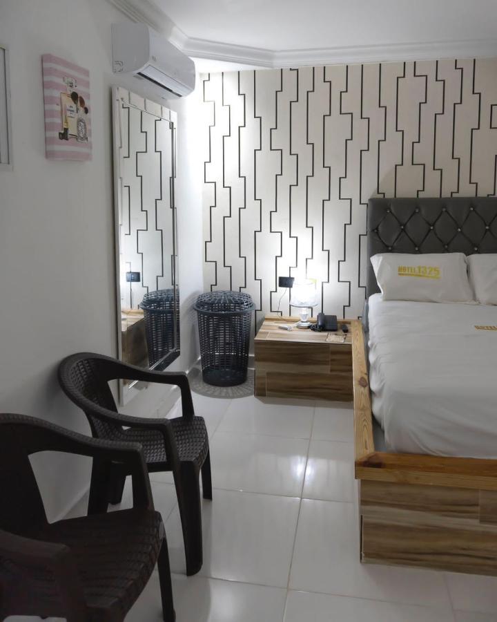 Hotel1325 Baní Extérieur photo